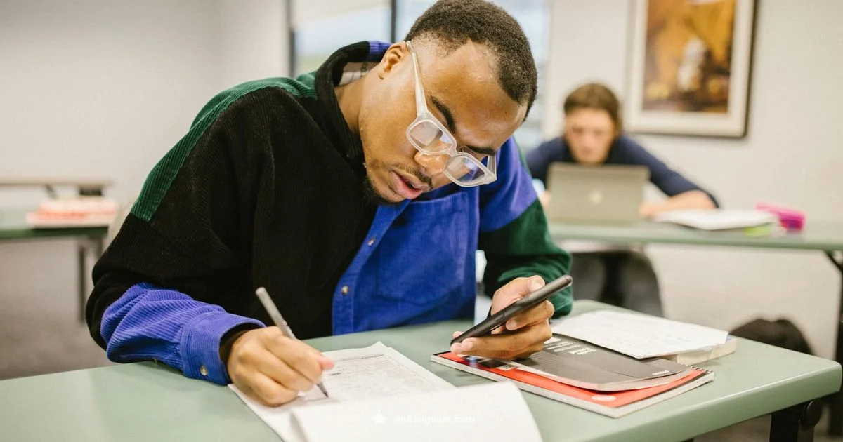 Anime Boy Quiz - AniFanGuide